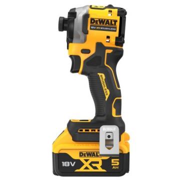 Дрель-шуруповерт аккумуляторная DeWALT DCF 850 P2T ударный, бесщеточный [DCF850P2T] фото 2